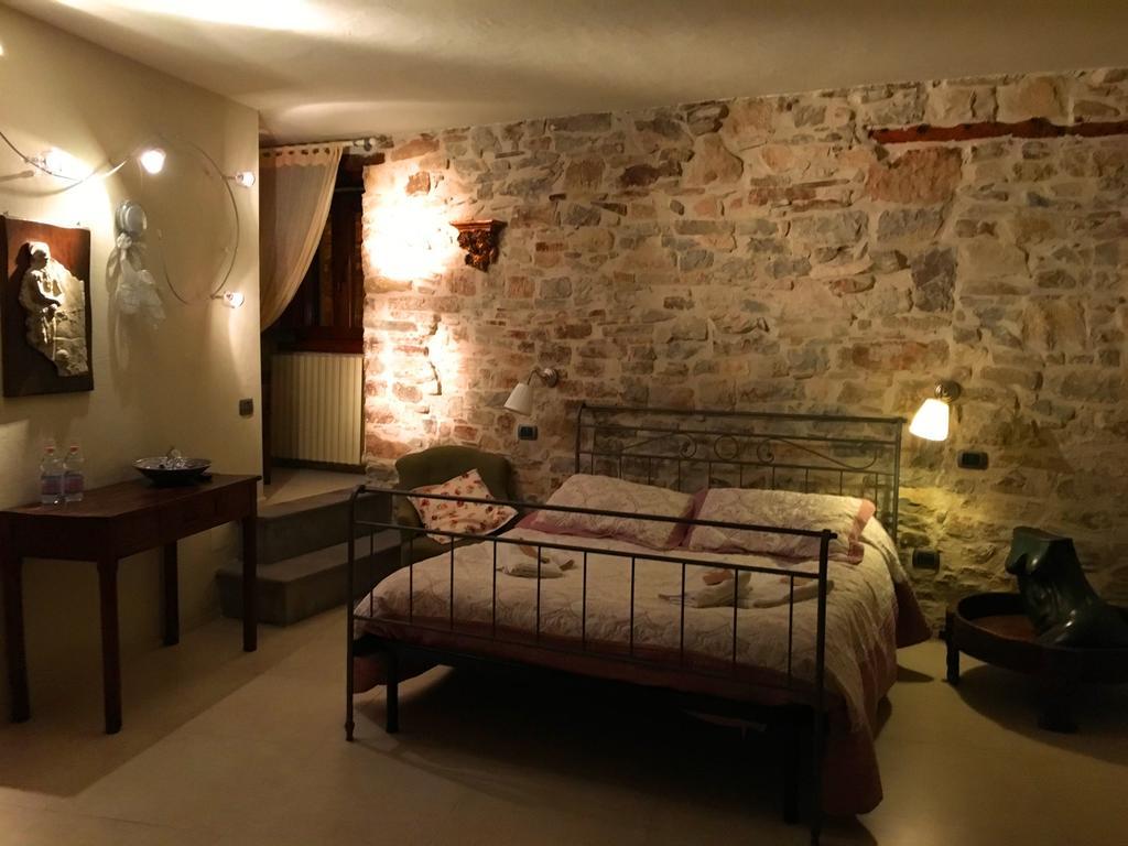 Locanda La Campana Bed & Breakfast Agnone Room photo